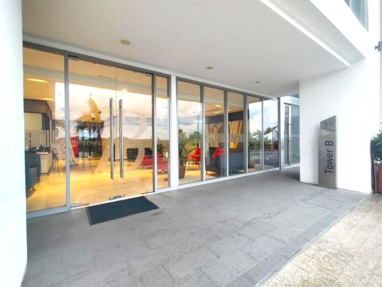 Silverscape Seaview Residence Melaka Malacca Exterior foto