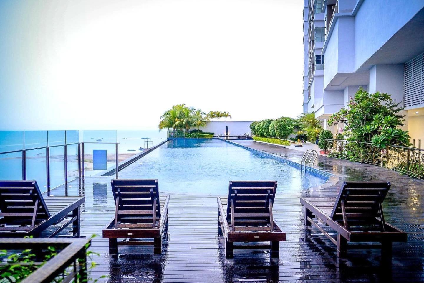 Silverscape Seaview Residence Melaka Malacca Exterior foto